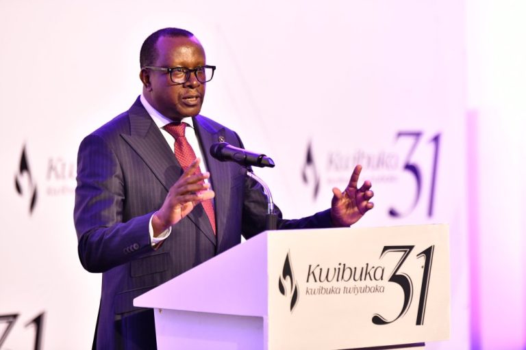 Minisitiri Bizimana yavuze ku rubyiruko ruba mu mahanga rubeshya ko rwarokotse Jenoside rugamije indonke